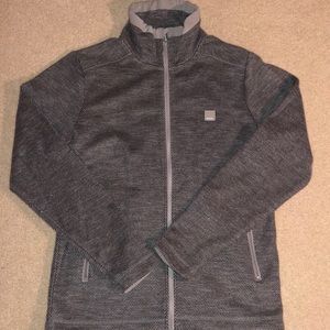 Like New! Bench Men’s Zip Sweater